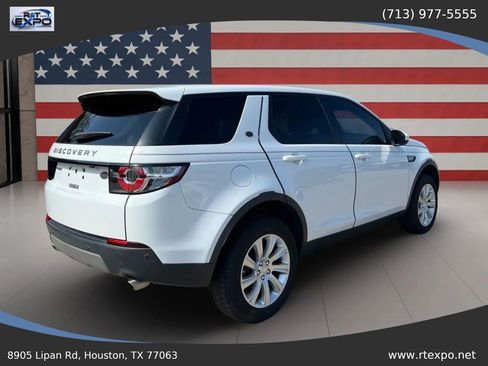 Used 2018 Land Rover Discovery Sport SE AWD/4WD image 8