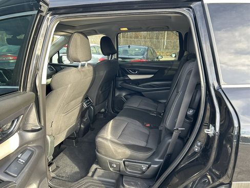 Used 2019 Subaru Ascent Premium w/ Popular Package #3 image 11