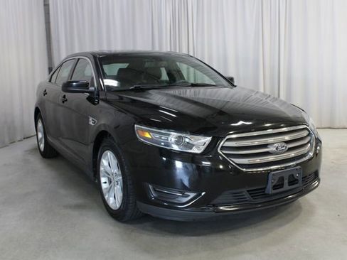 Used 2018 Ford Taurus SEL w/ Equipment Group 201A FWD image 36