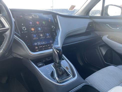 Used 2022 Subaru Outback Premium image 22