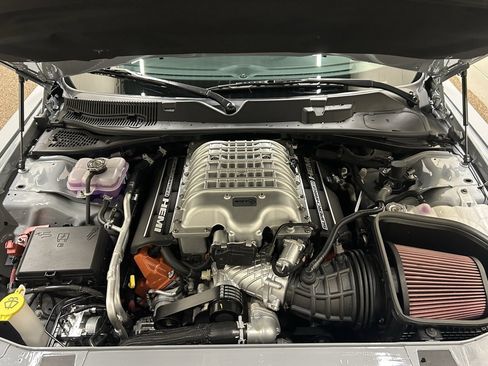 Used 2022 Dodge Challenger SRT Hellcat w/ Plus Package image 12