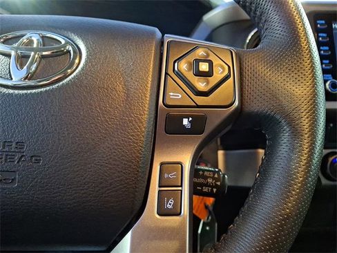 Certified 2022 Toyota Tacoma SR5 image 27