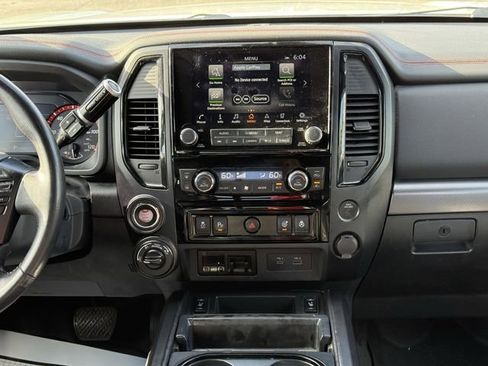 Used 2021 Nissan Titan PRO-4X w/ Pro-4x Convenience Package AWD/4WD image 21