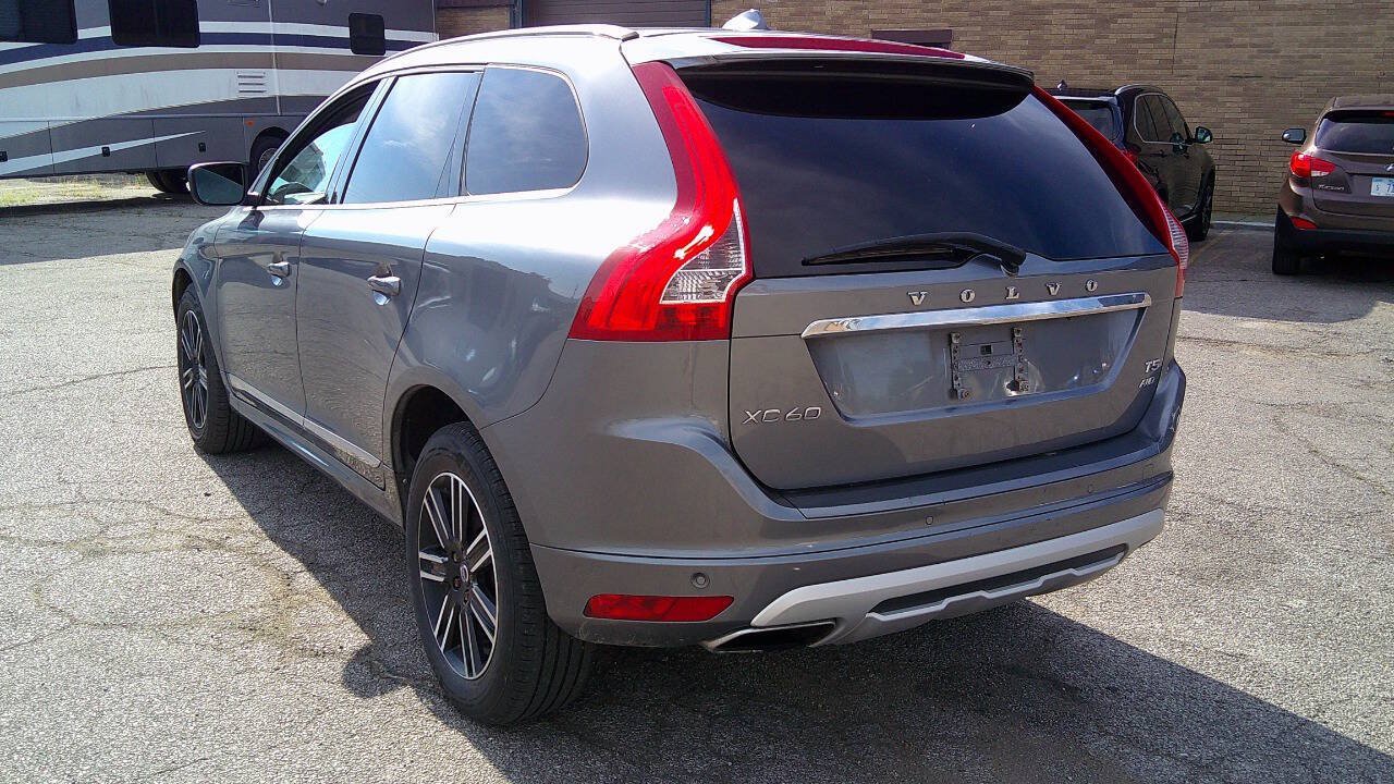 Used 2017 Volvo XC60 T5 Dynamic w/ Protection Package AWD/4WD image 7