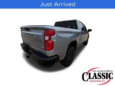 Used 2024 Chevrolet Silverado 1500 LT Trail Boss w/ Convenience Package II AWD/4WD image 6