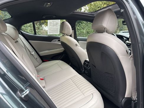 Used 2023 Genesis G70 2.0T w/ Sport Prestige Package image 32