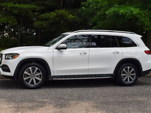 Used 2020 Mercedes-Benz GLS 450 4MATIC image 3