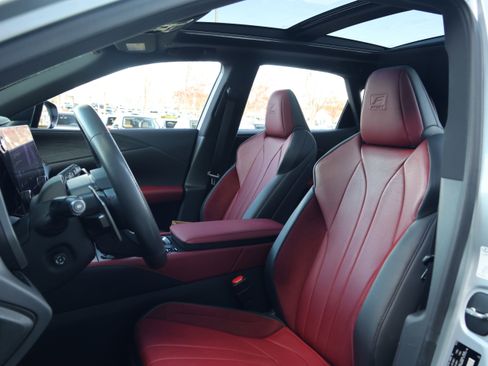 Certified 2023 Lexus RX 500h 500h F SPORT Performance w/ Accessory Package (Z1) image 34