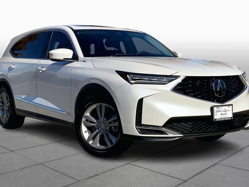 Used 2025 Acura MDX FWD image 2