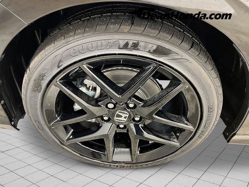 New 2026 Honda Civic FWD Hybrid Sedan image 11