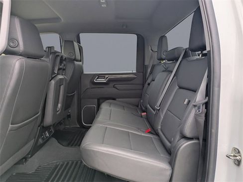 Used 2024 Chevrolet Silverado 2500 LTZ image 13