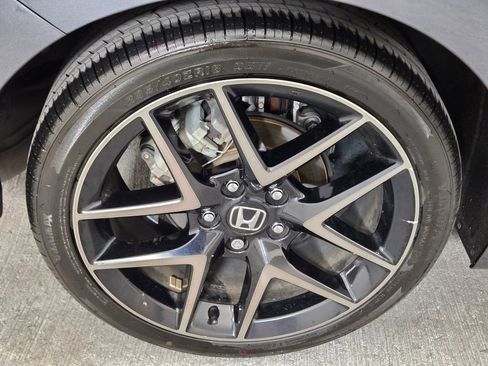 Used 2022 Honda Civic Sport Touring image 10