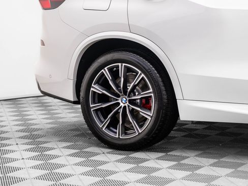 Certified 2025 BMW X5 M60i w/ Climate Comfort Package image 34