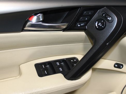 Used 2013 Acura TL FWD image 9