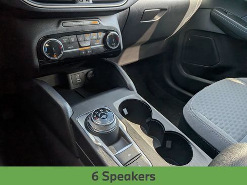 Used 2022 Ford Escape SE w/ SE Sport Appearance Package FWD image 24