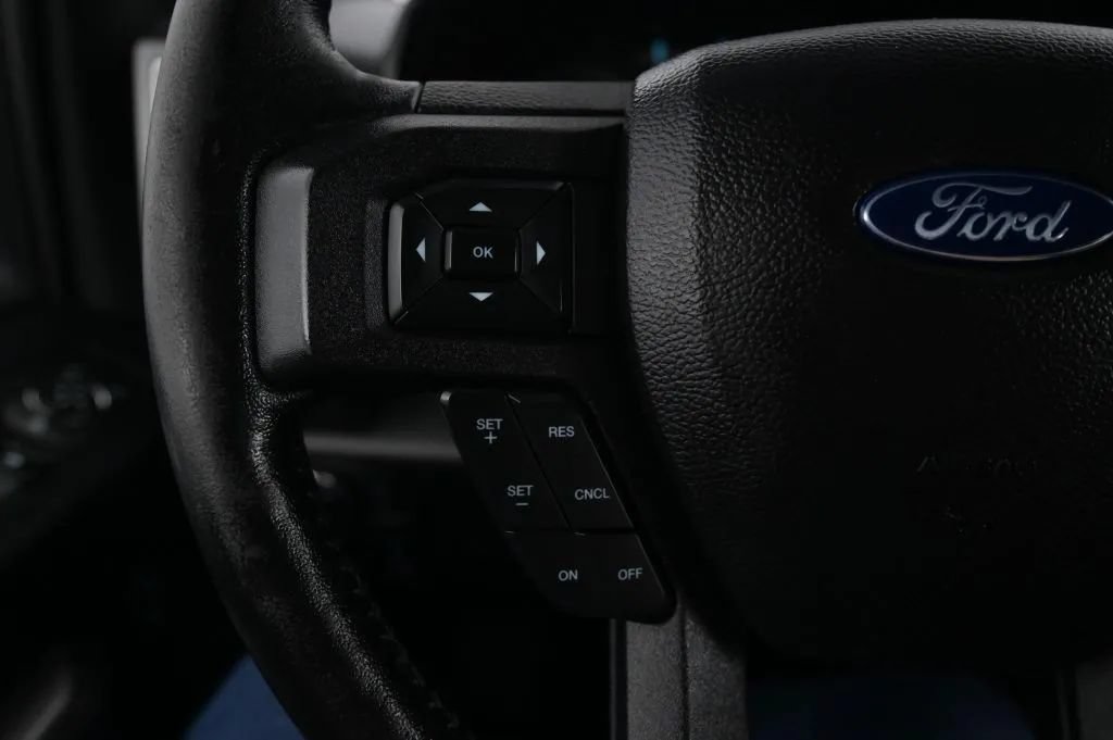 Used 2020 Ford F150 XLT w/ Equipment Group 302A Luxury AWD/4WD image 24