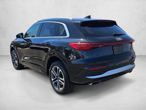 Used 2025 Audi Q5 Premium w/ Convenience Package AWD/4WD image 8