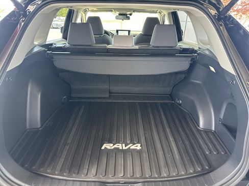 Certified 2025 Toyota RAV4 XLE w/ Convenience Package AWD/4WD image 21