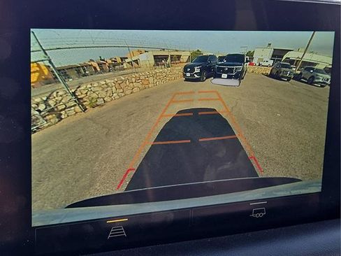 Used 2024 Chevrolet Tahoe LT image 28