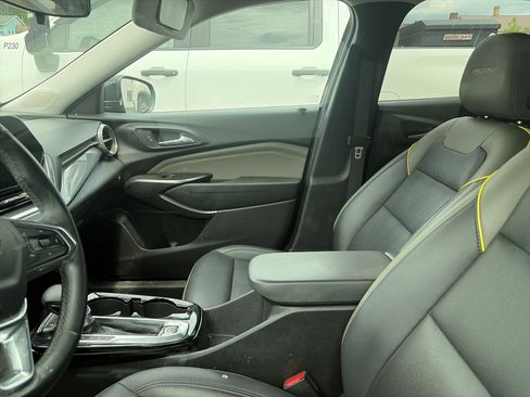 Certified 2024 Chevrolet Trax ACTIV w/ Driver Confidence Package FWD image 8