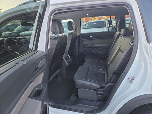 Certified 2023 Volkswagen Atlas SEL image 26