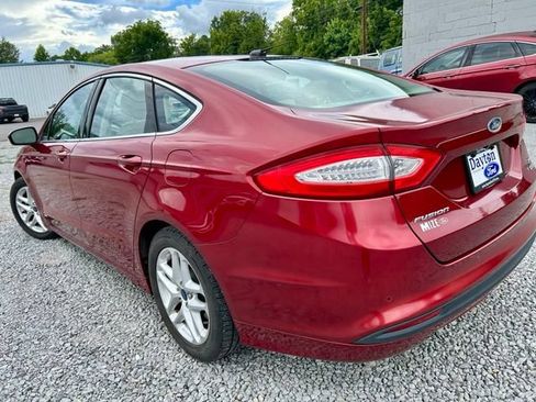 Used 2013 Ford Fusion SE FWD image 4