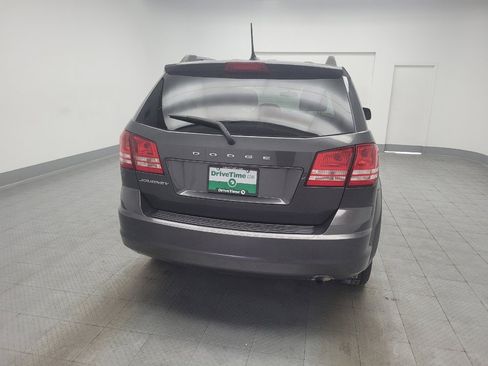 Used 2017 Dodge Journey SE image 7