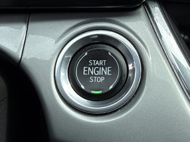 Used 2025 Chevrolet Trax LT w/ LT Convenience Package FWD image 19