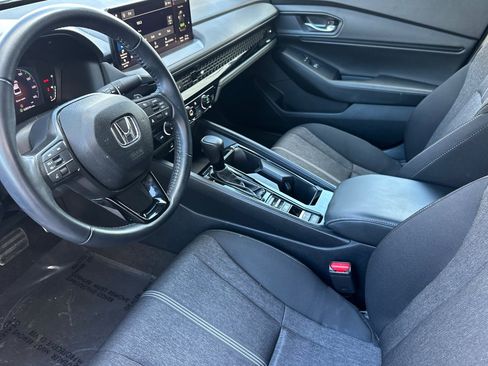 Used 2024 Honda Accord Sport image 4