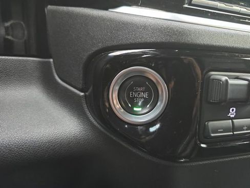 Used 2023 Chevrolet Silverado 1500 RST w/ Convenience Package II AWD/4WD image 28