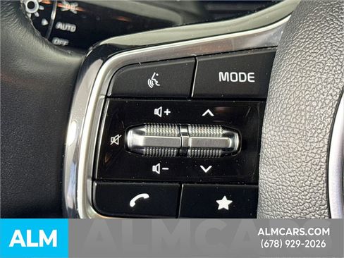 Used 2024 Kia Sorento S image 29