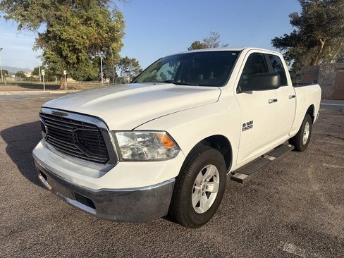 Used 2018 RAM 1500 Classic SLT RWD image 2