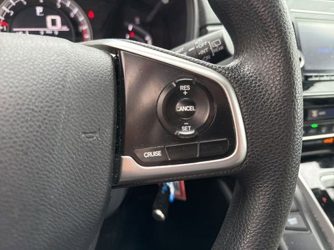 Used 2019 Honda CR-V LX image 11