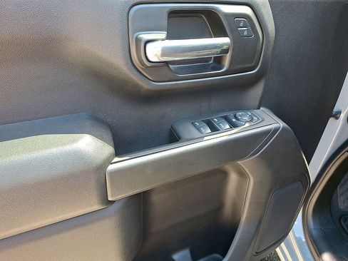 Certified 2025 Chevrolet Silverado 1500 Custom Trail Boss AWD/4WD image 10