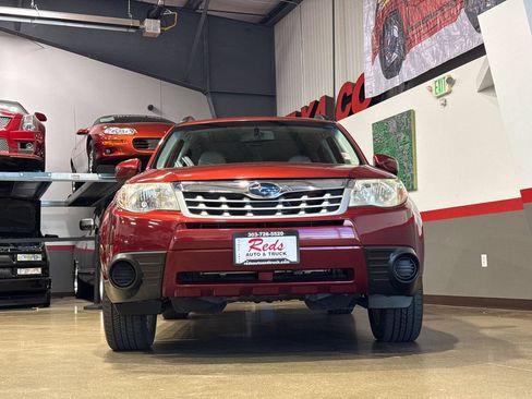 Used 2011 Subaru Forester 2.5X Premium w/ All-Weather Pkg AWD/4WD image 38