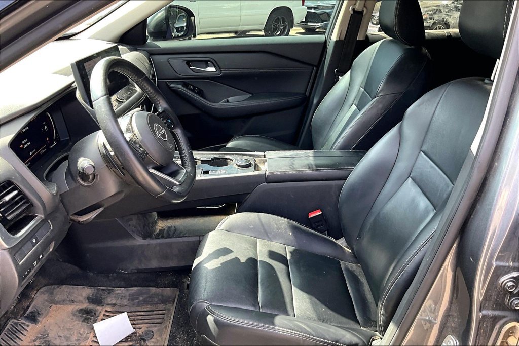 Used 2024 Nissan Rogue SL w/ SL Premium Package AWD/4WD image 9