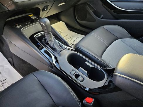 Used 2025 Toyota Corolla XSE image 14