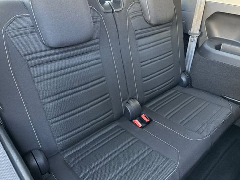 Used 2023 Volkswagen Tiguan S image 15