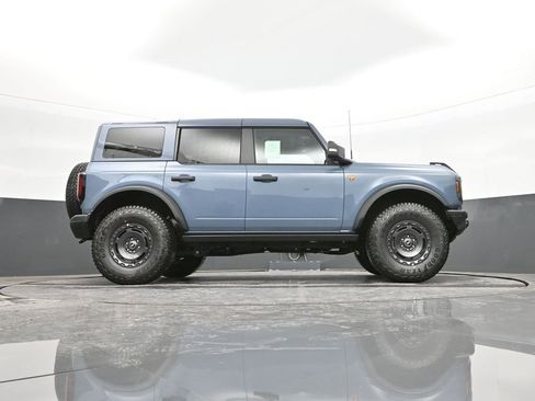 New 2025 Ford Bronco Badlands image 50