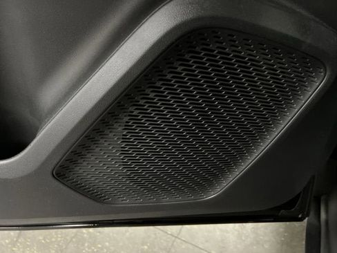 New 2026 Chevrolet Equinox EV LT image 23