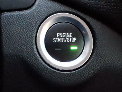 Used 2022 Chevrolet Equinox Premier image 25