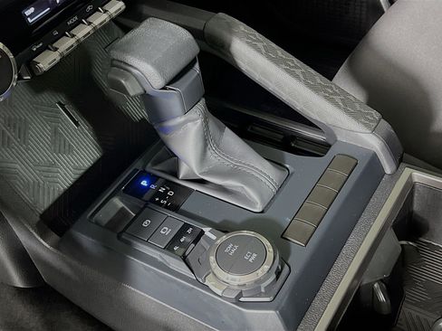 Used 2026 Toyota Tacoma SR5 image 24