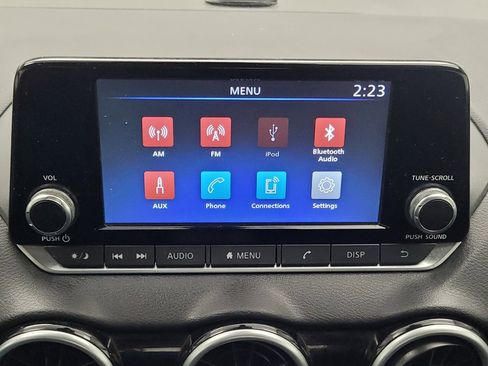Used 2024 Nissan Sentra S FWD image 25