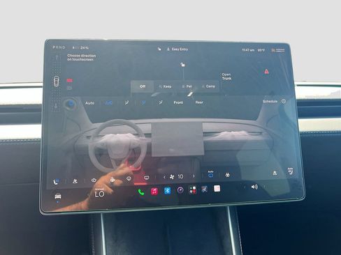 Used 2026 Tesla Model Y 2WD image 16