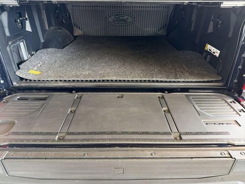 Used 2022 Ford F150 Lariat w/ Equipment Group 502A High AWD/4WD image 22