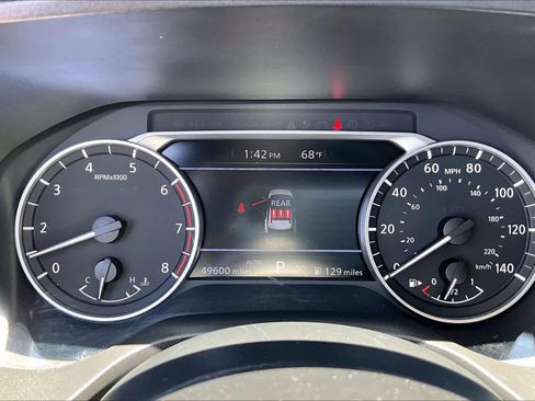 Used 2024 Nissan Rogue S AWD/4WD image 25