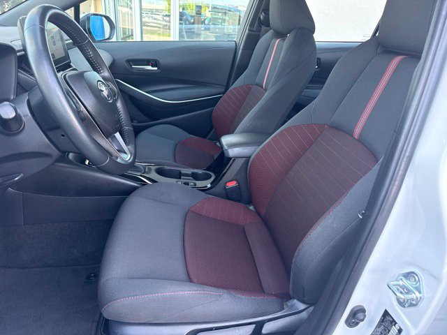 Used 2025 Toyota Corolla SE FWD image 9