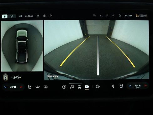 Used 2022 Rivian R1T Launch Edition image 18