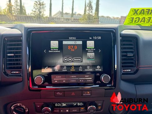 Used 2023 Nissan Frontier PRO-4X w/ Technology Package AWD/4WD image 17