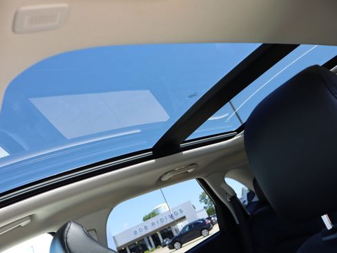 Used 2023 Ford Edge SEL w/ Convenience Package image 24